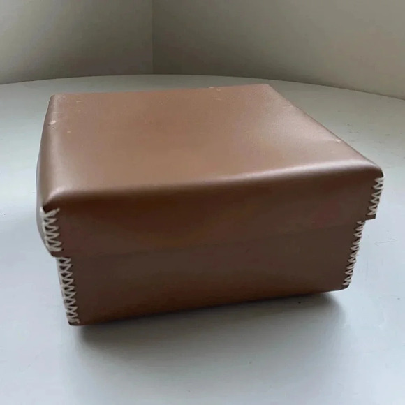 NWT Amber Lewis for Anthropologie Small Stitched Leather Nesting Box - Picture 3 of 15